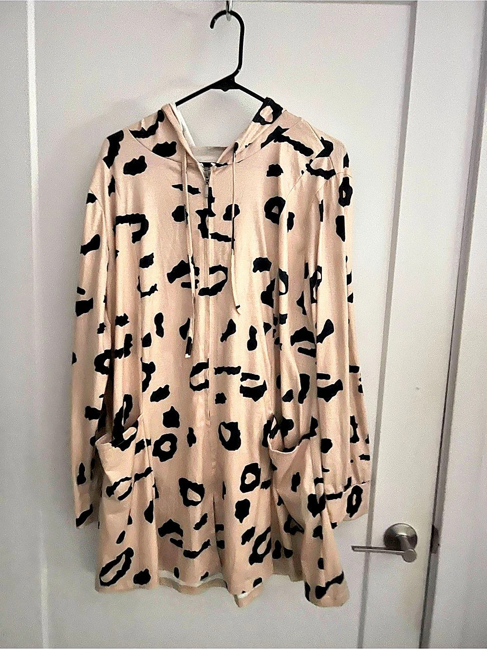 Animal Print zip up jacket new